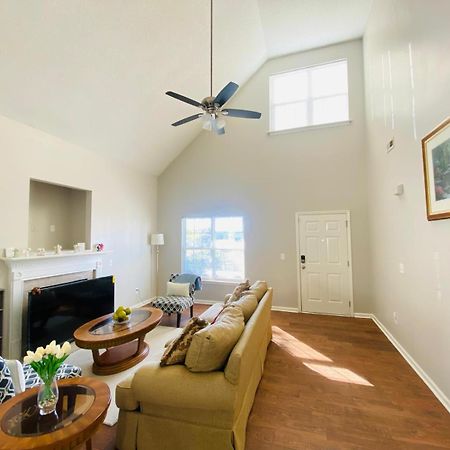Private Room & Bathroom Close To Downtown Raleigh Exterior foto