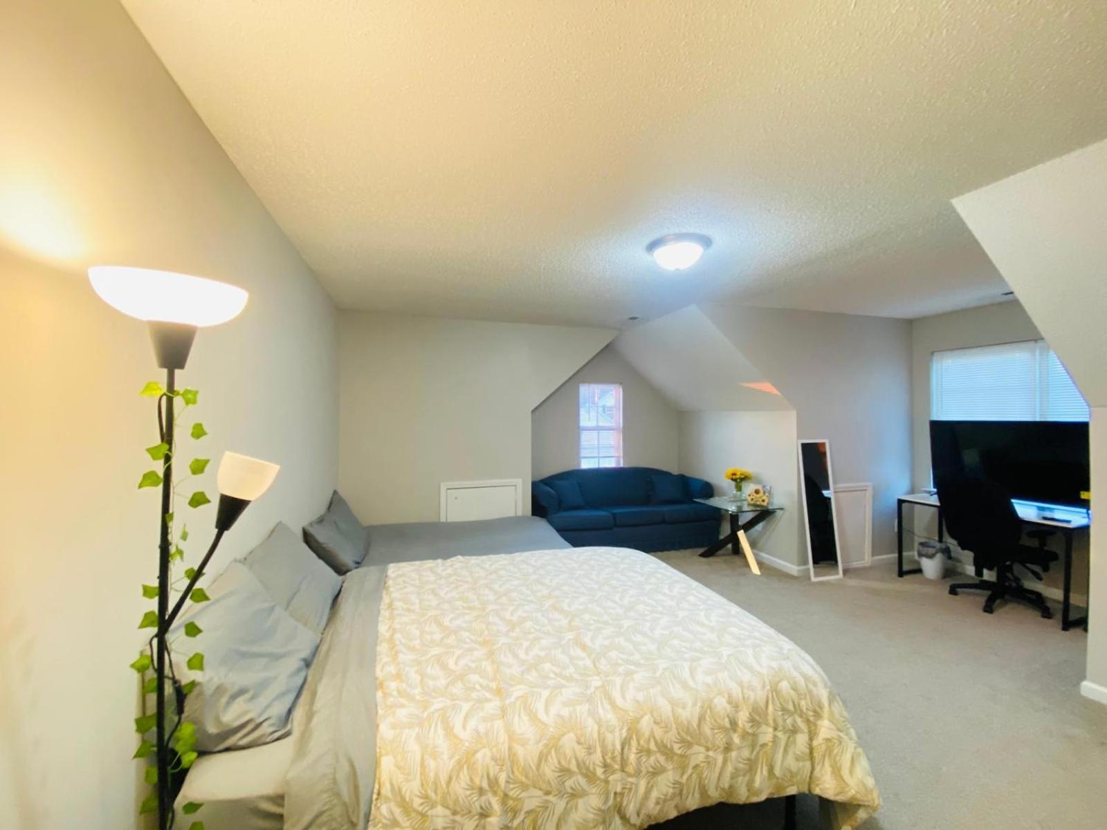 Private Room & Bathroom Close To Downtown Raleigh Exterior foto